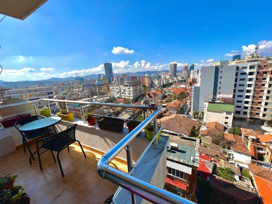 Central Tirana Flat Near Bazaar Dış mekan fotoğraf