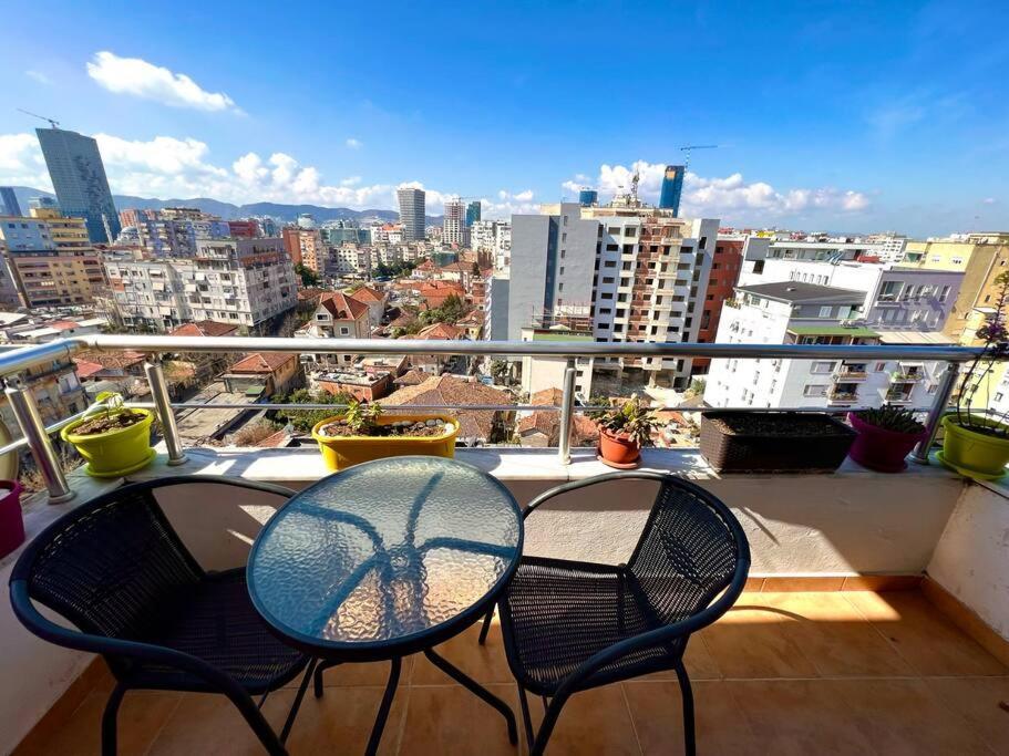 Central Tirana Flat Near Bazaar Dış mekan fotoğraf